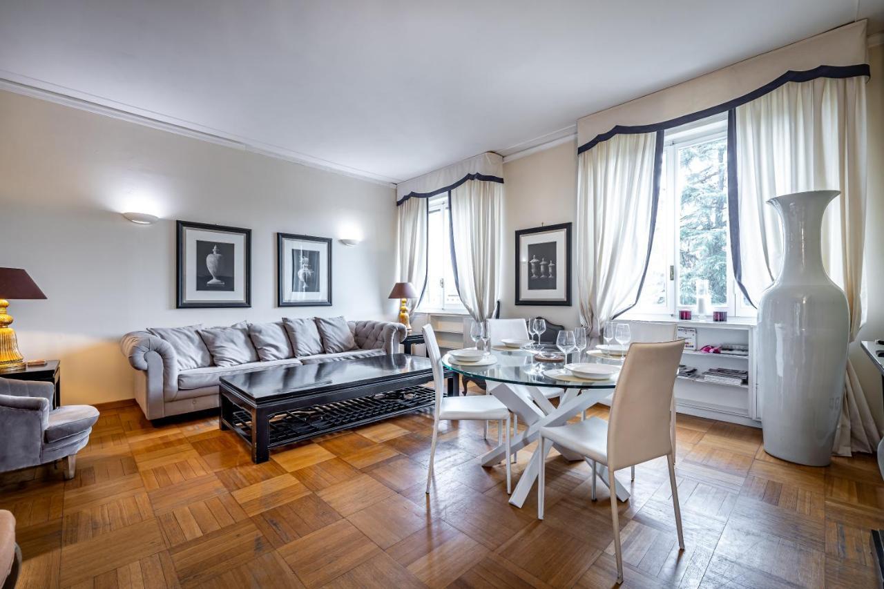 Yid D'Azeglio Luxury Apartment With Parking Firenze Bagian luar foto