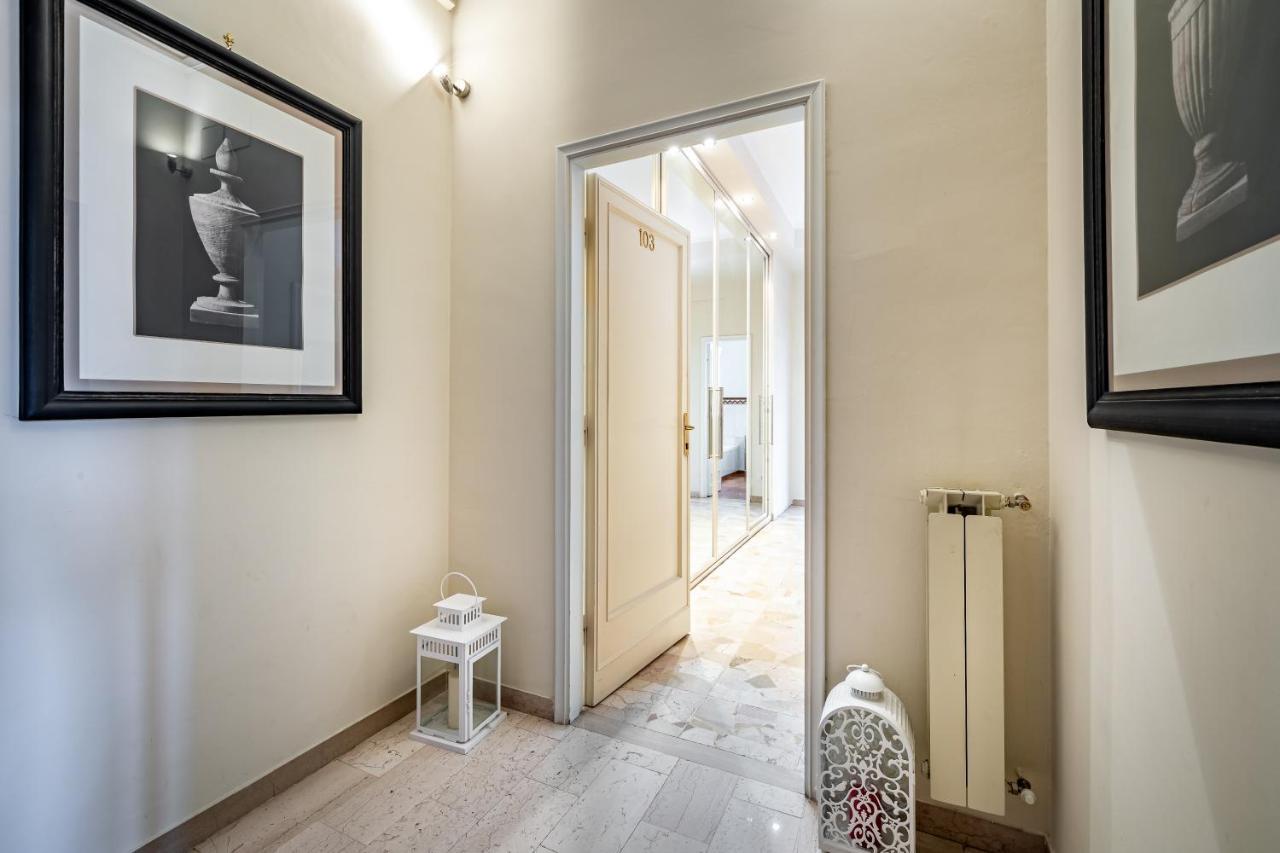 Yid D'Azeglio Luxury Apartment With Parking Firenze Bagian luar foto