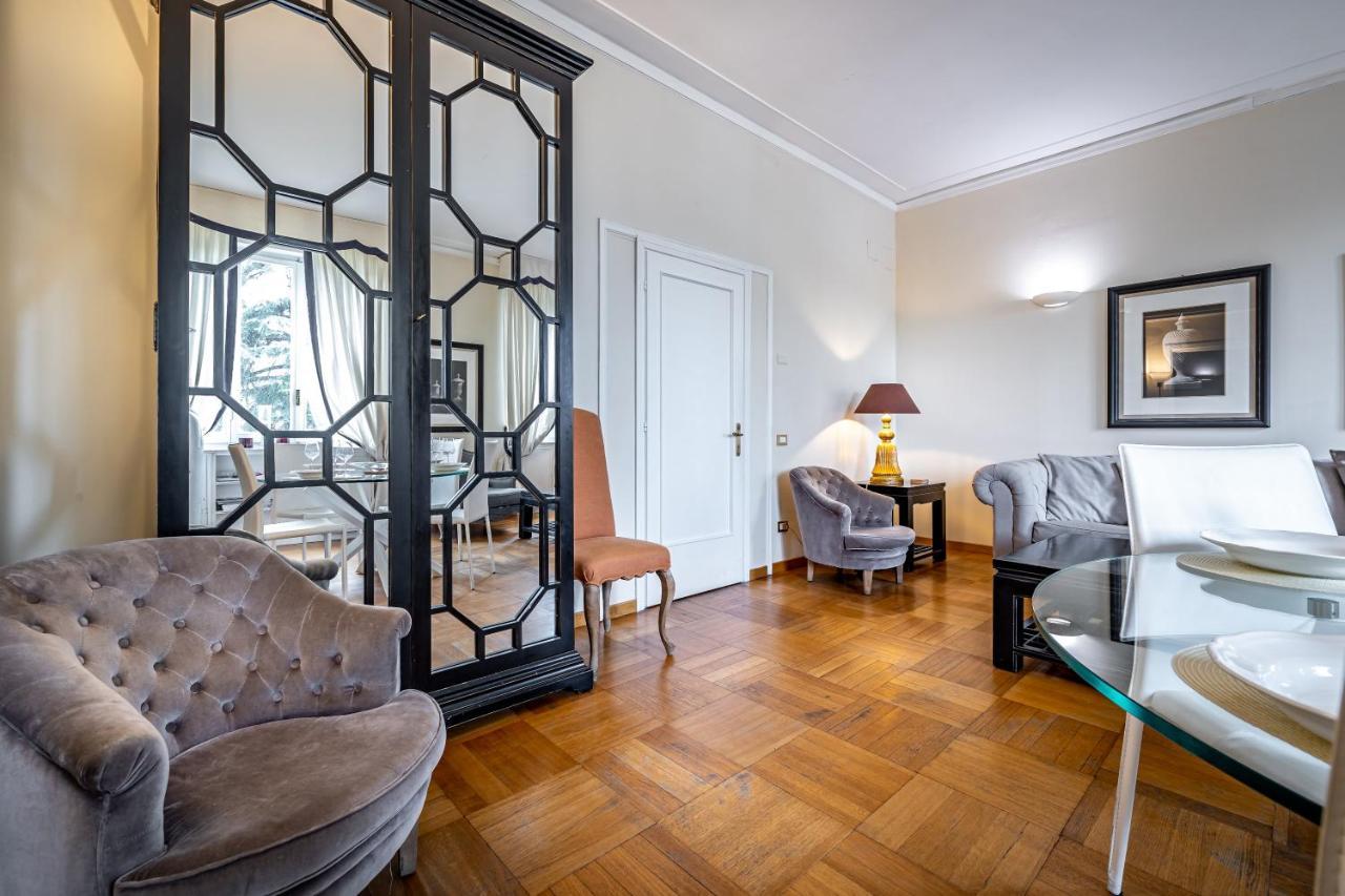 Yid D'Azeglio Luxury Apartment With Parking Firenze Bagian luar foto