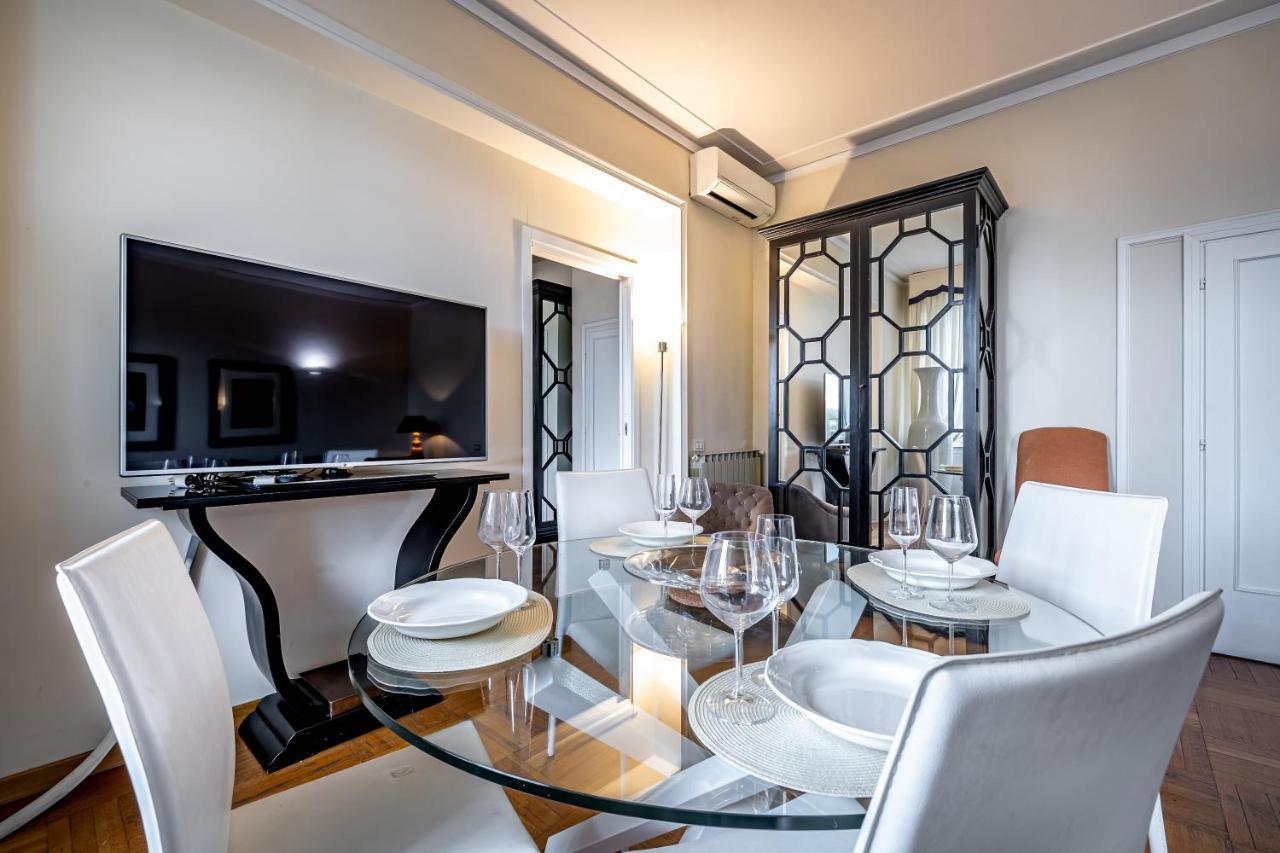 Yid D'Azeglio Luxury Apartment With Parking Firenze Bagian luar foto