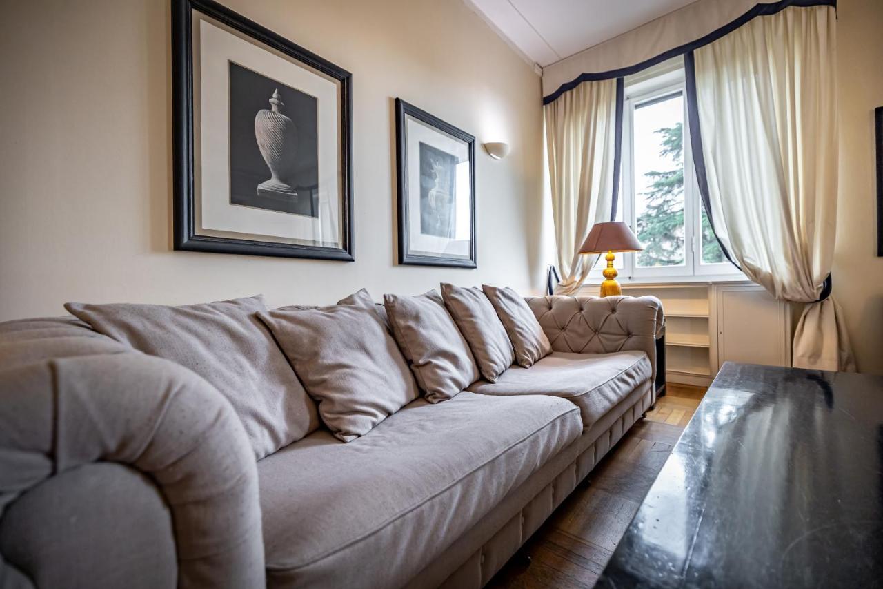 Yid D'Azeglio Luxury Apartment With Parking Firenze Bagian luar foto