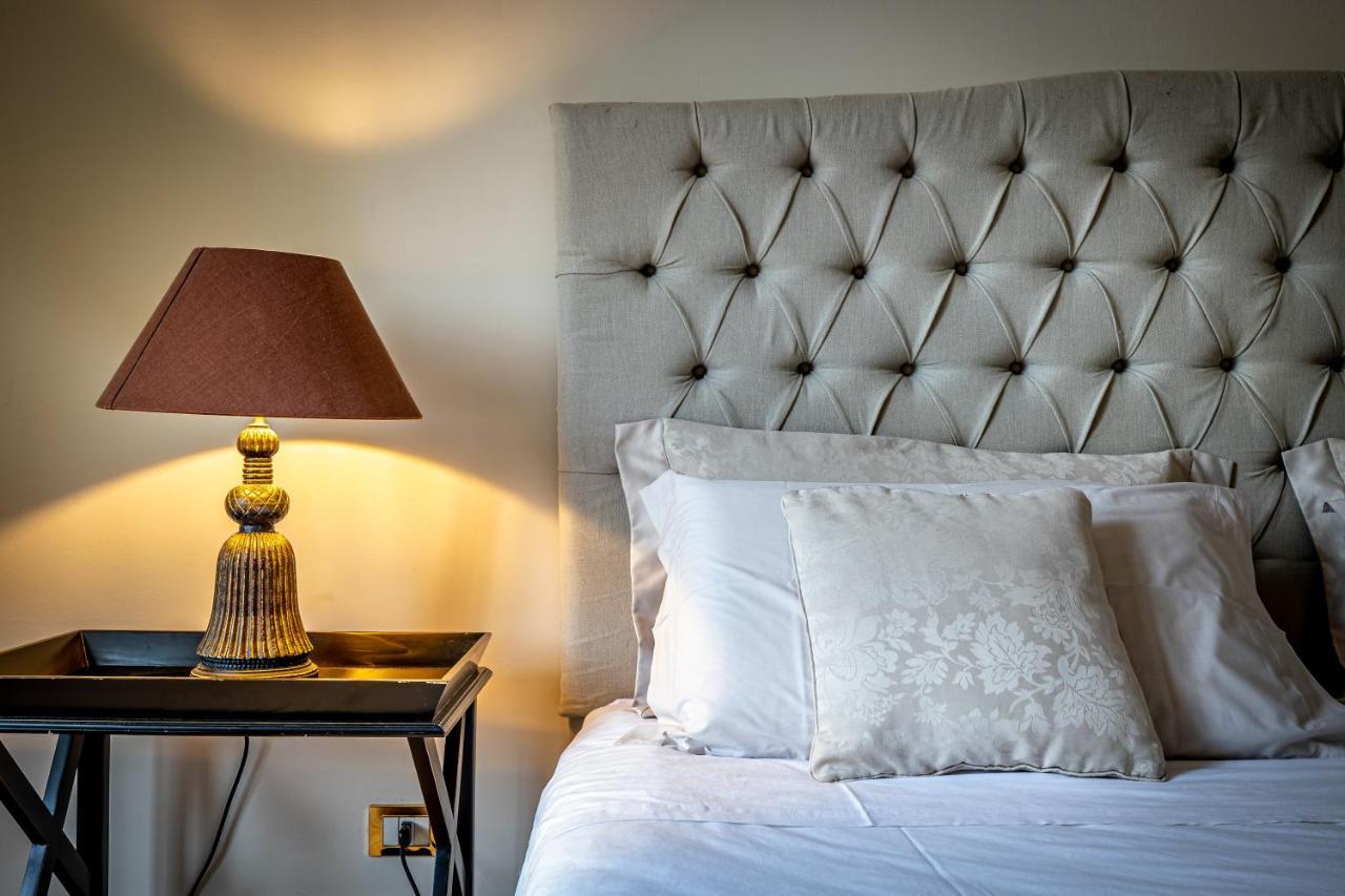 Yid D'Azeglio Luxury Apartment With Parking Firenze Bagian luar foto