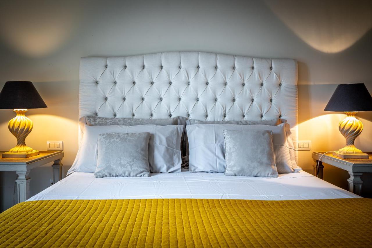 Yid D'Azeglio Luxury Apartment With Parking Firenze Bagian luar foto